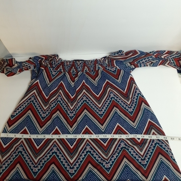 Naif Woman's Chevron Print Flounce Sleeves Smocked Neck Shift Tunic Dress Size S - Picture 16 of 16